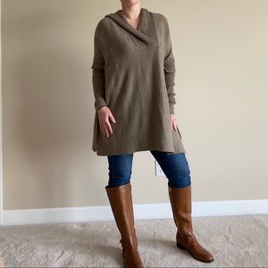 Francesca’s fall oversized sweater